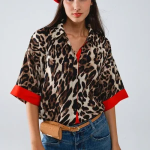 Camisa Manga 3/4 Leopardo Com Detalhes Vermelhos
