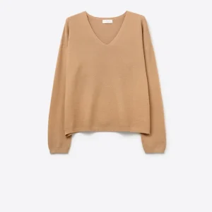 Camisola de malha fina com decote em V e textura linear subtil