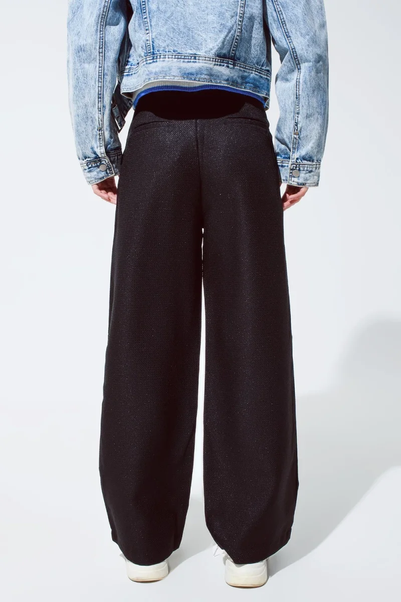 Pantalão oversized em preto - Image 3