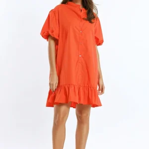 Vestido de camisa descontraído com mangas curtas em balão e folho em laranja