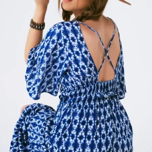 vestido maxi com estampa boho cruzado nas costas